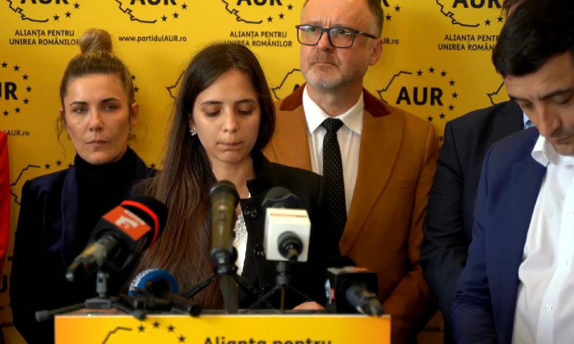 Lidera AUR care a venit cu cartușe la Parlament: Erau obiecte de colecție pe care le-am primit cadou