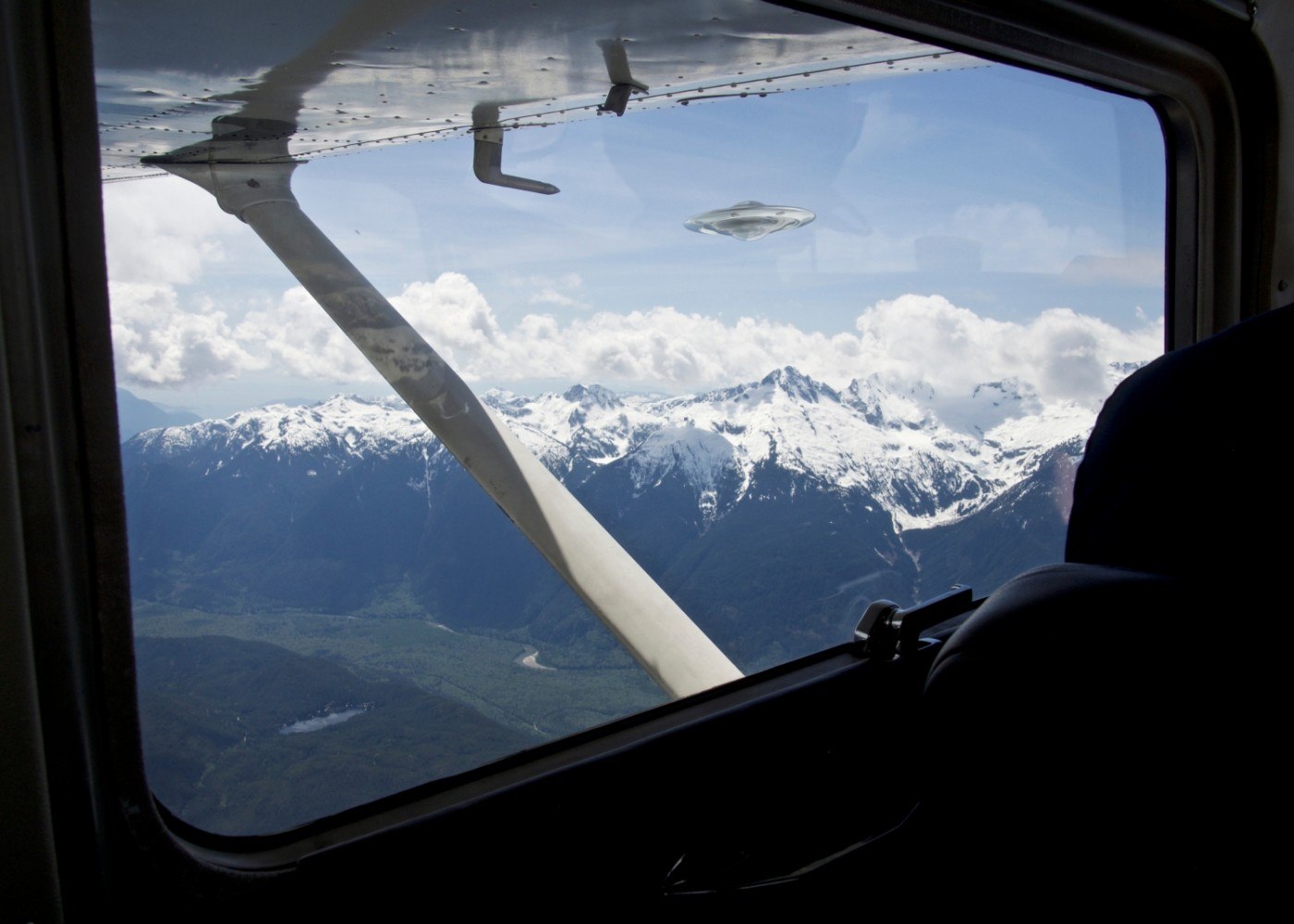 Un obiect neidentificat a pătruns în spaţiul aerian polonez, din direcţia Belarusului