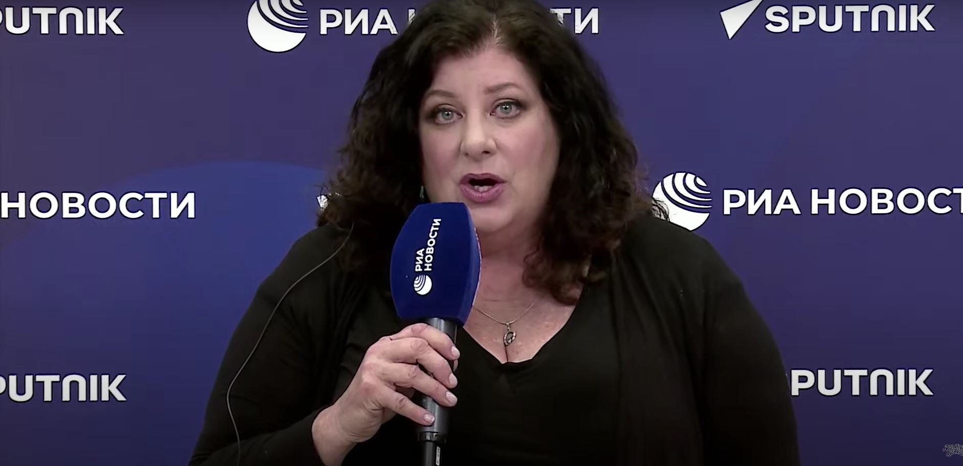 O americancă care l-a acuzat pe Joe Biden de agresiune sexuală solicită cetăţenia rusă