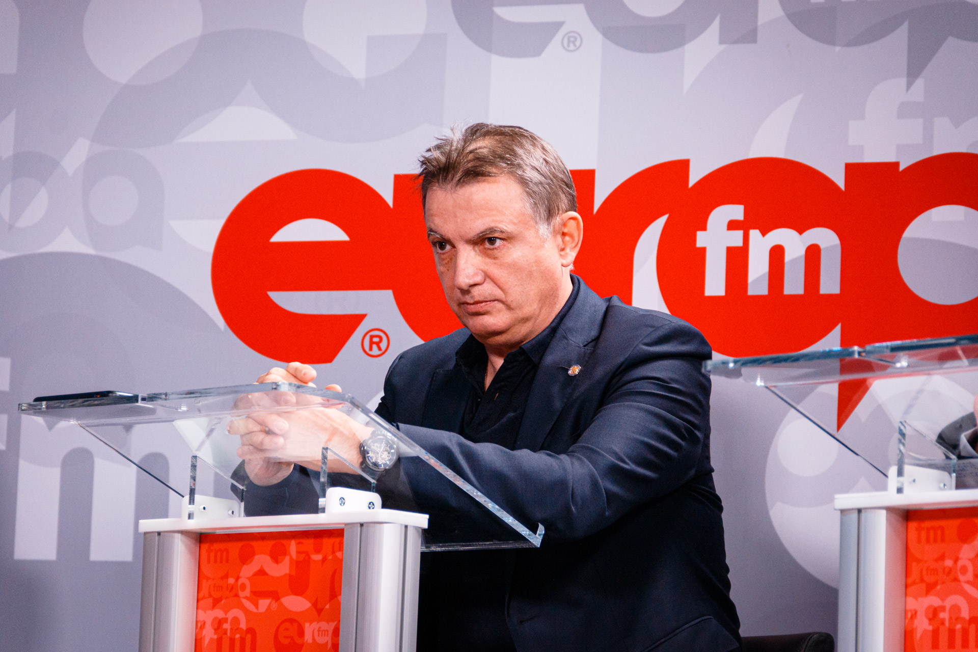 Sindicatele din educație nu au fost chemate la negocieri. Marți va avea loc un marș spre Palatul Cotroceni