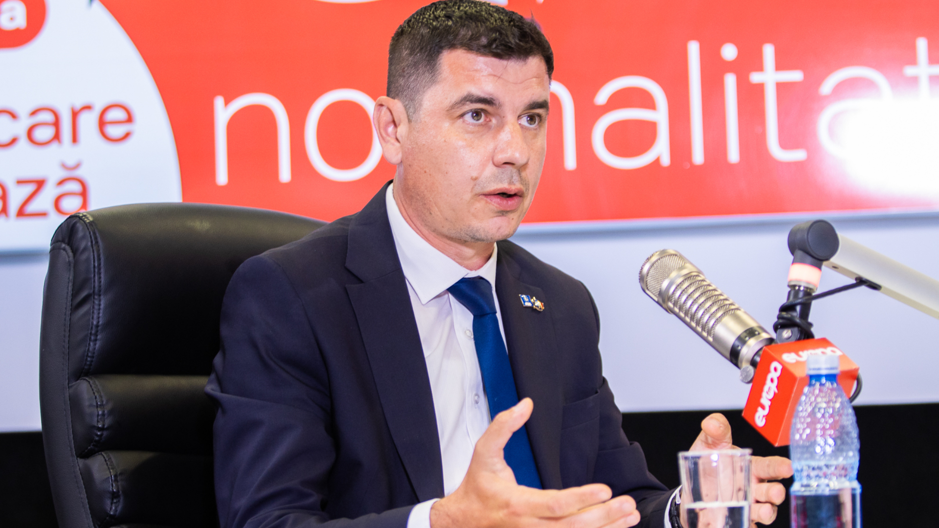 Emil Dumitru, deputat PNL: „Trebuie să găsim resurse financiare pentru ca profesorii să primească ce merită, dar nu ar trebui să punem în pericol încheierea anului școlar”