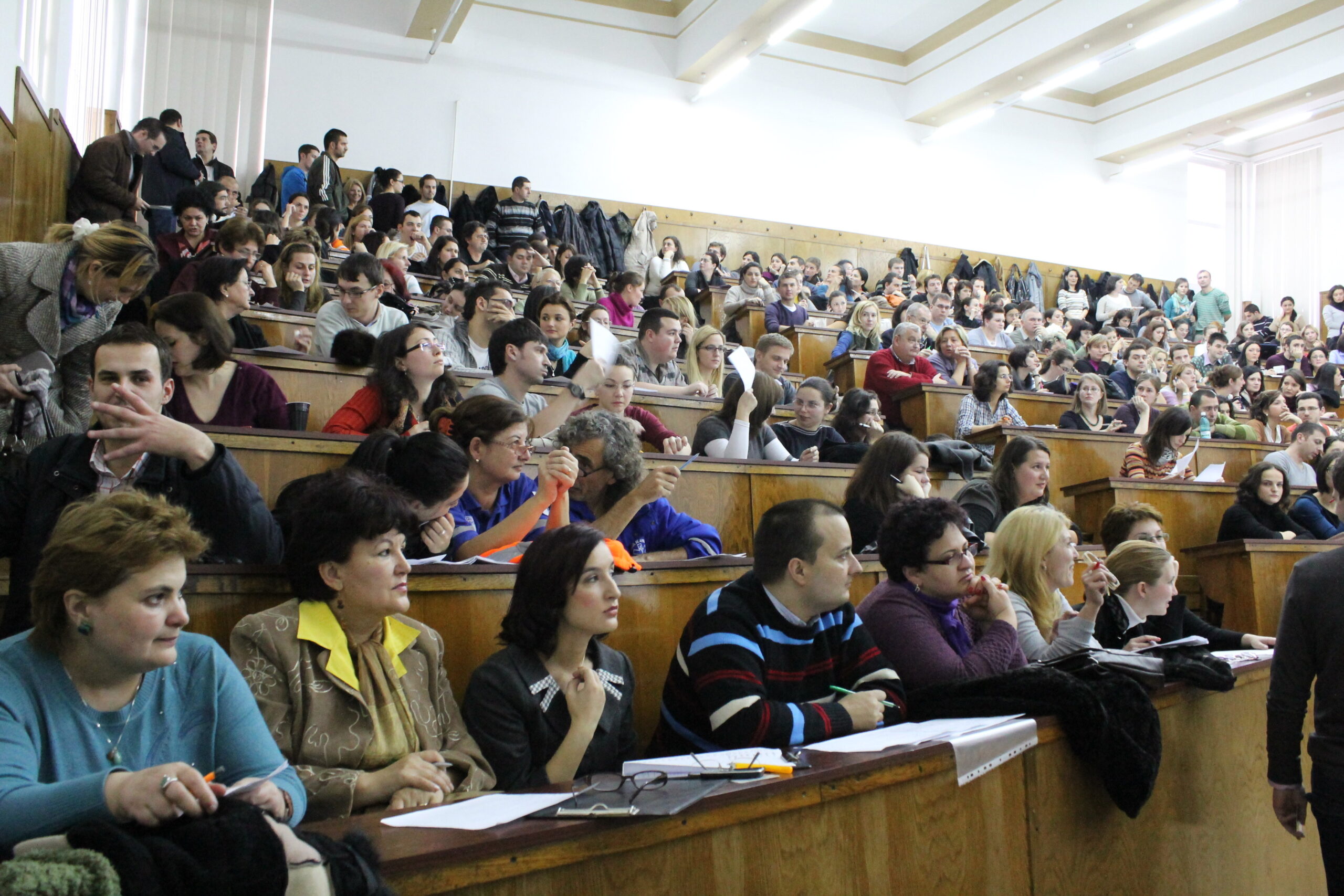 Sesiune extraordinară pentru rezidenţiat în medicină : Europa FM