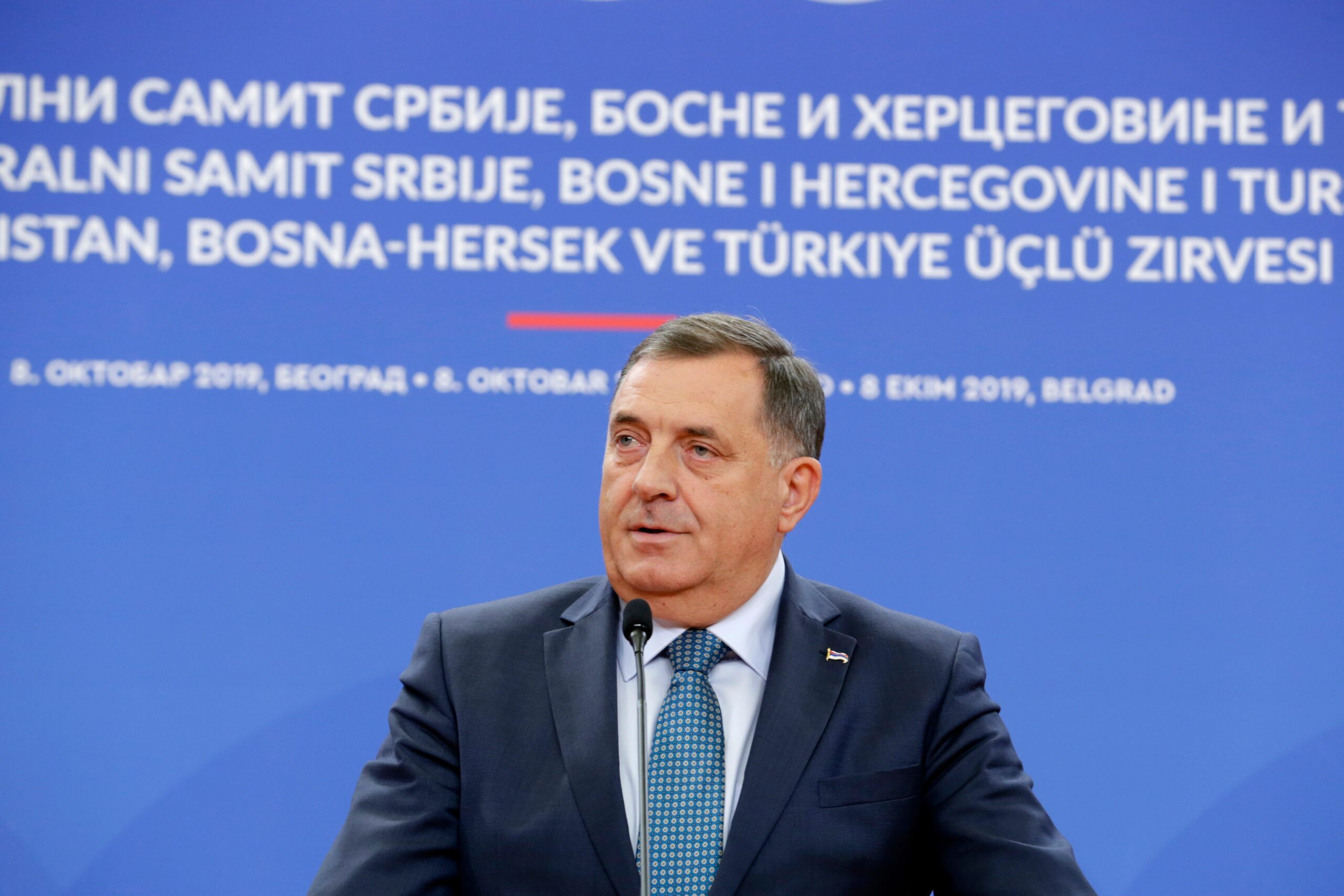 Dodik a vorbit despre încercările serviciilor secrete britanice de a-l răsturna pe Vučić de la președinție
