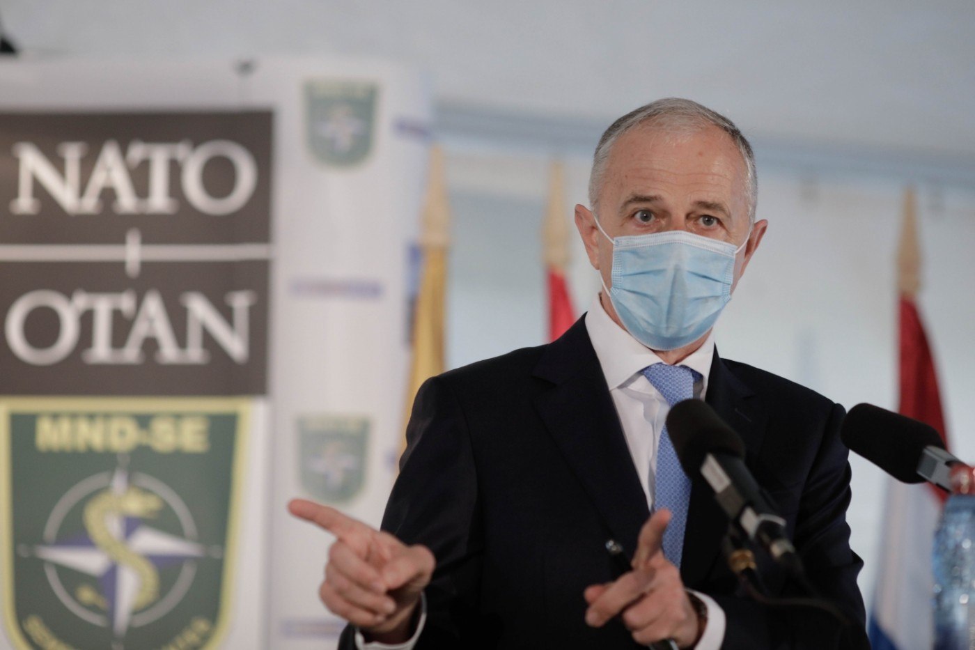 Geoană: Pentru medici s-a făcut un efort. Probabil se vor găsi resurse care să încurajeze profesia de dascăl