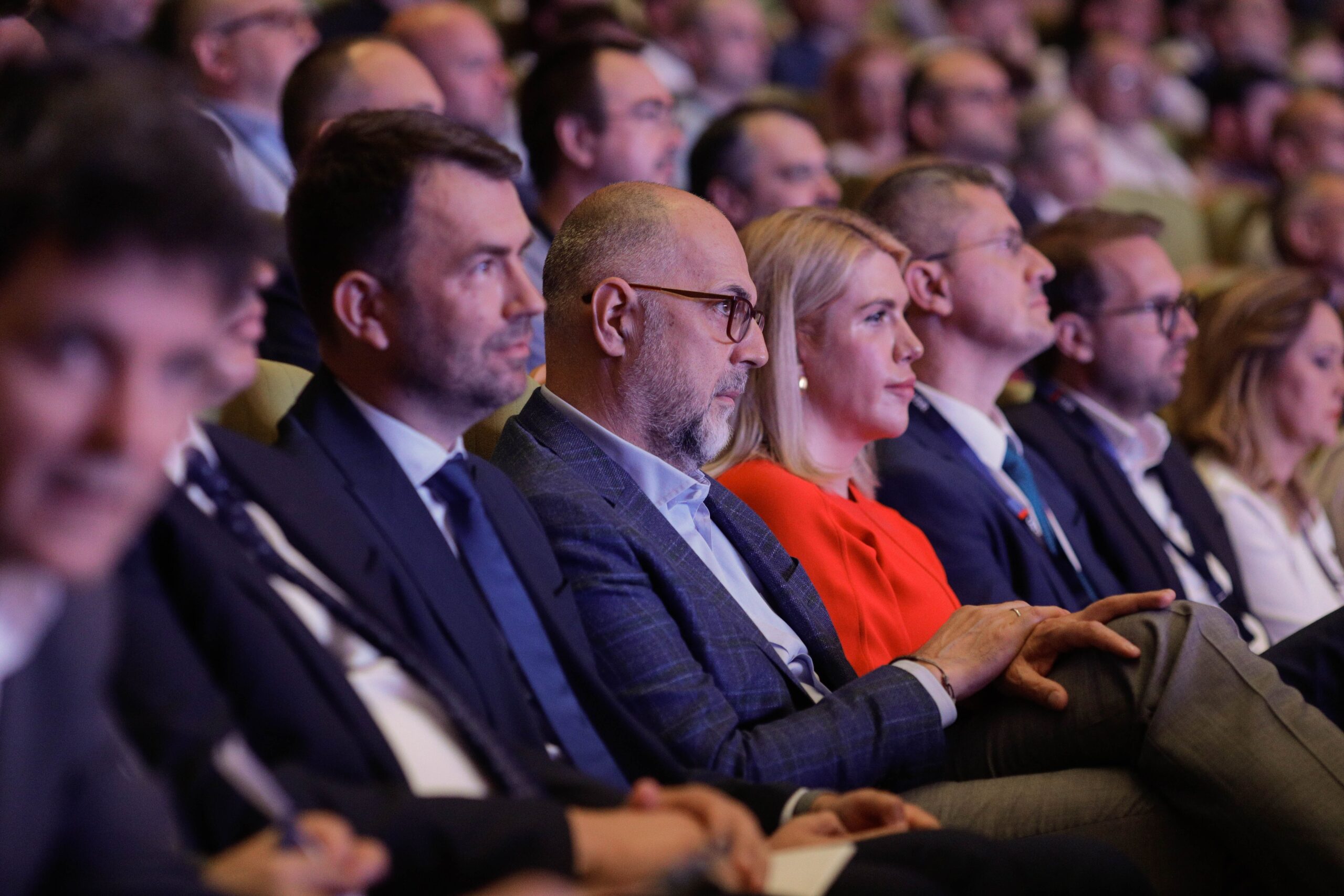 Liderii partidelor din Opoziție, cu excepția AUR, invitați la congresul USR. Discursurile, axate pe critici aduse Puterii | VIDEO