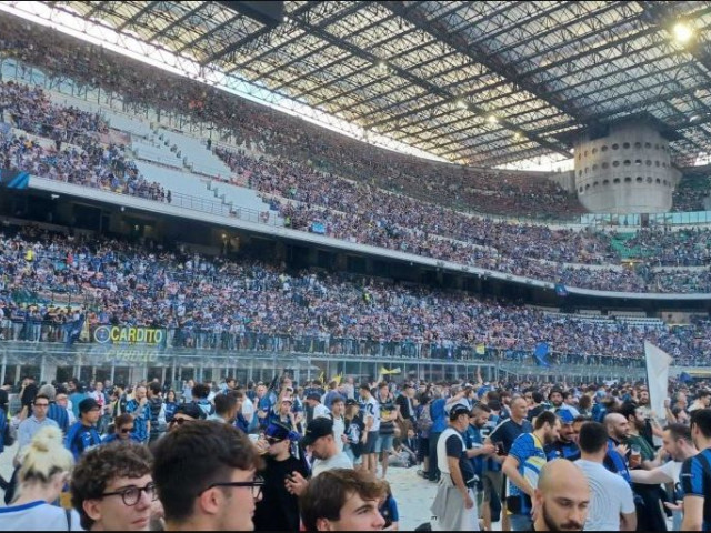 Atmosferă specială pe “Giuseppe Meazza”! 50.000 de fani ai Interului urmăresc finala Champions League
