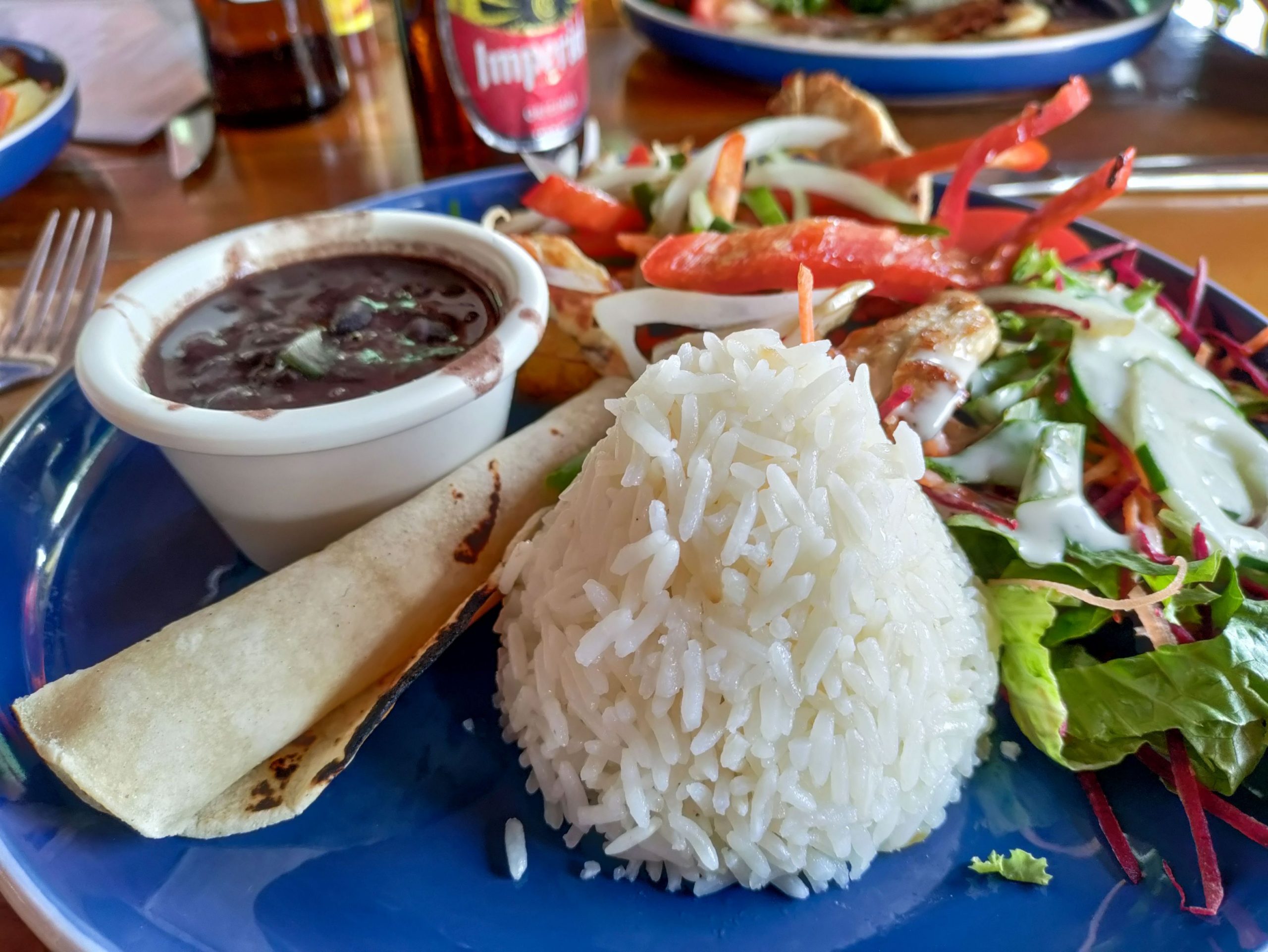 Alimentul consumat de cei care trăiesc până la 100 de ani. Comunități unice de pe glob în care oamenii au o viață lungă și sănătoasă