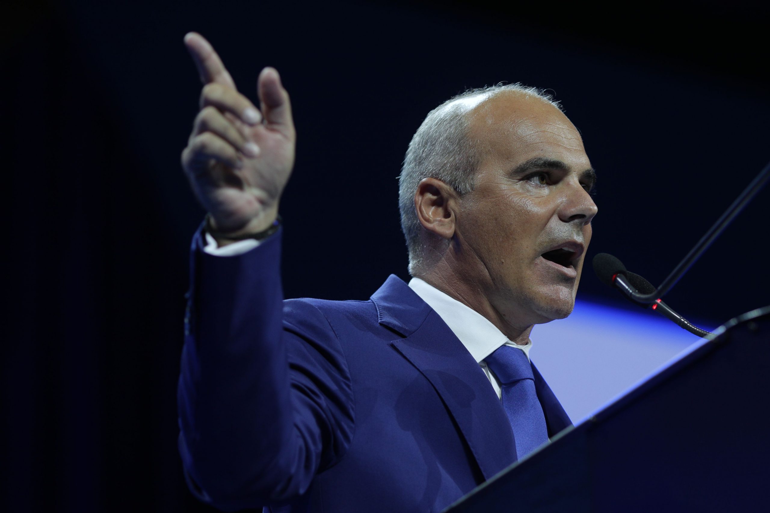 Rareș Bogdan: „PNL a ținut până acum stabilitatea acestei țări. Niciun Minister în plus. Energia dacă vor, dacă nu, asta e. La revedere!”