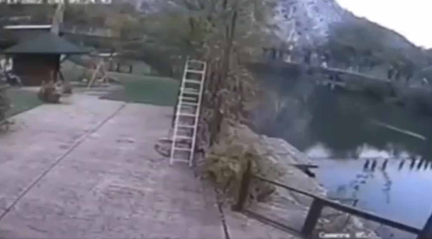 Opt persoane au fost rănite în urma prăbușirii unei porțiuni de pasaj suprateran în construcție în Japonia