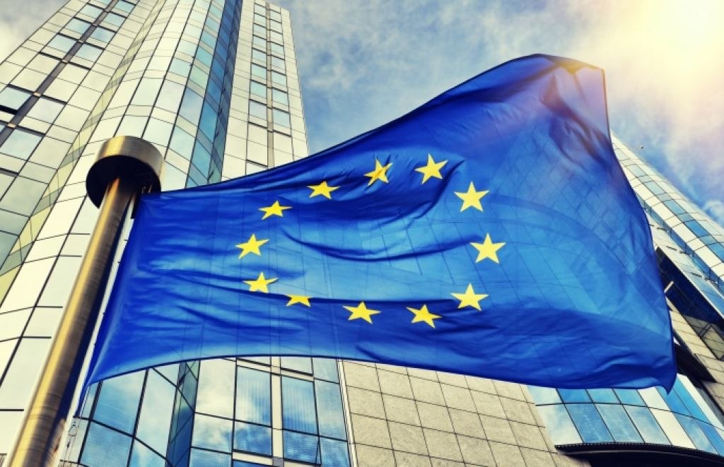 Miniştrii de Finanţe din UE susţin ajutorul pentru Ucraina, dar sunt divizaţi privind cheltuielile