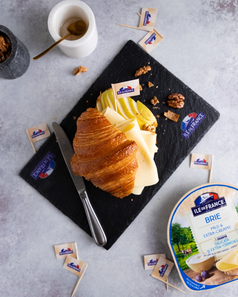 Coolinaria: Croissant cu pară și brânzeturi franțuzești Ile de France
