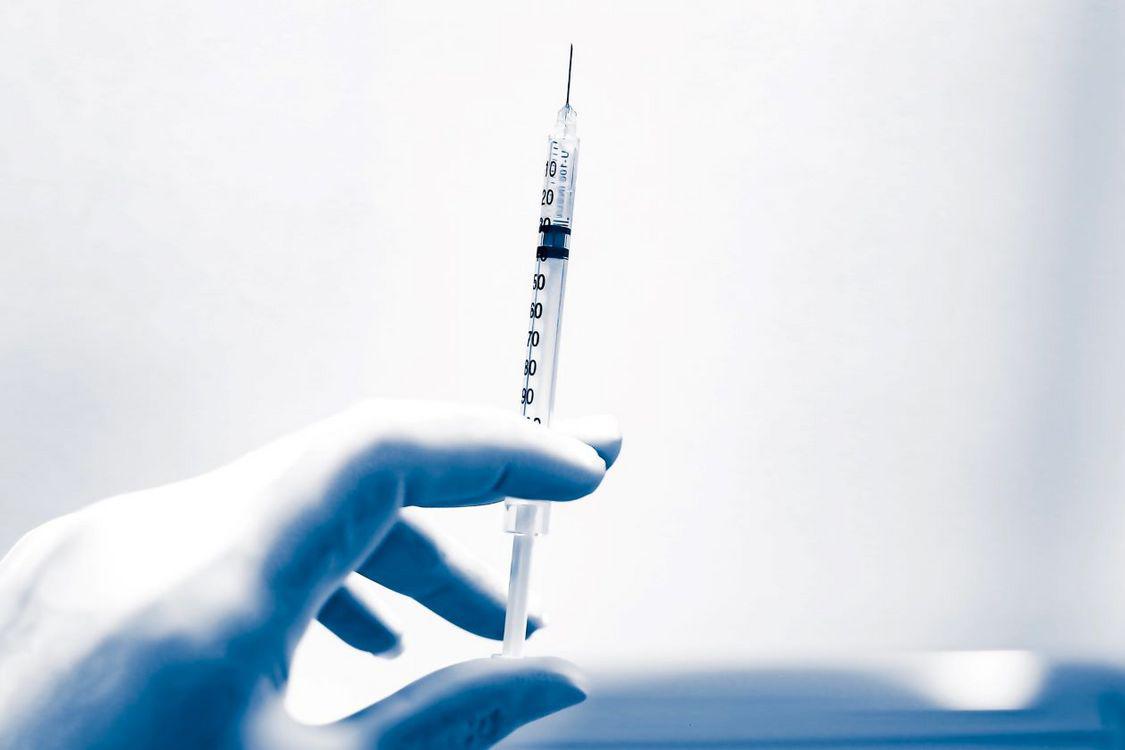 Marea Britanie va începe testarea vaccinului anticancer