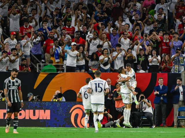 Real Madrid a învins-o pe Manchester United. Jude Bellingham, gol de generic