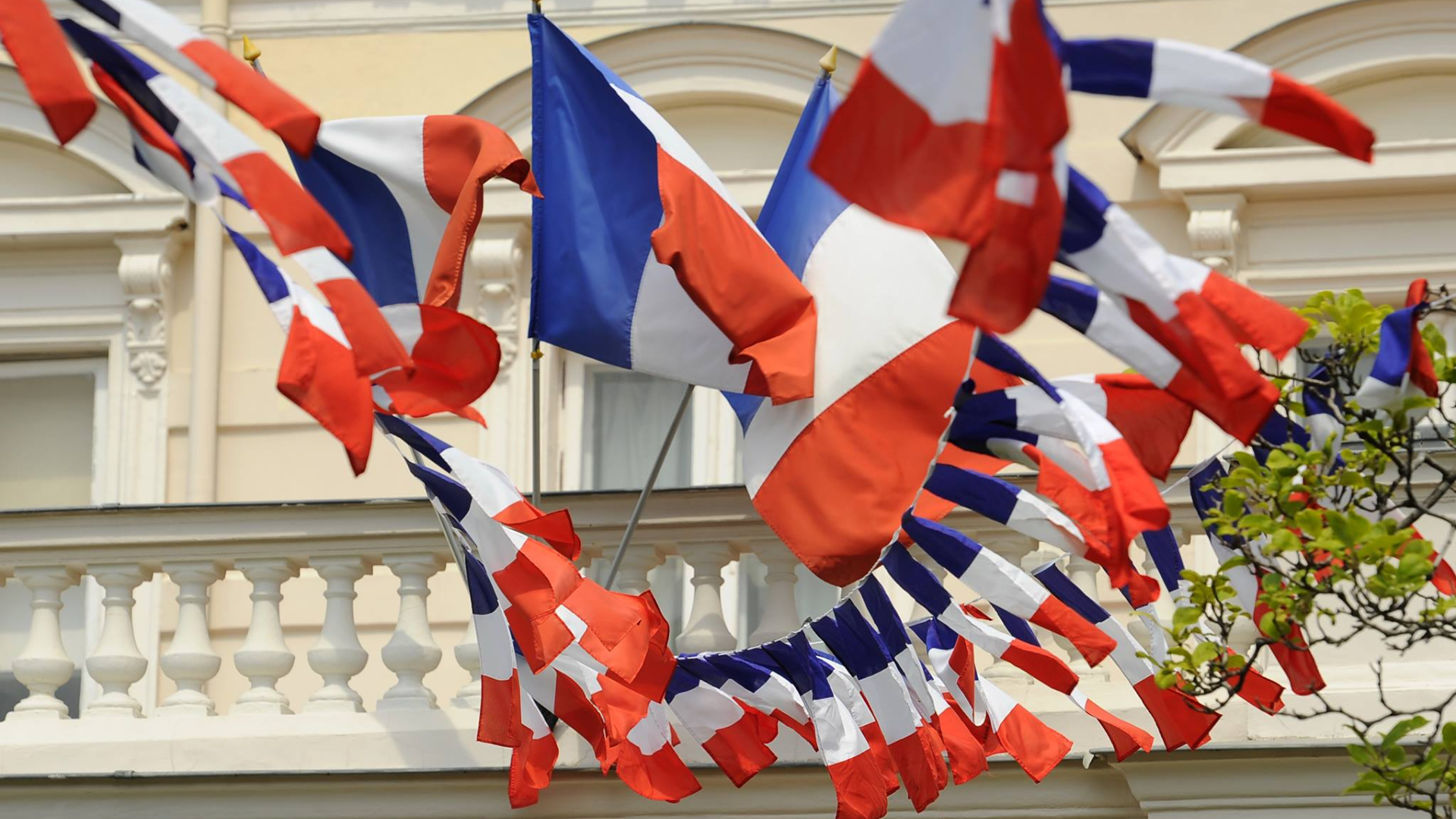 Ambasadoarea Franței în România, mesaj de Ziua Națională a Franței: Datorită legăturilor noastre profunde, acționăm împreună în fața crizelor care afectează continentul nostru : Europa FM