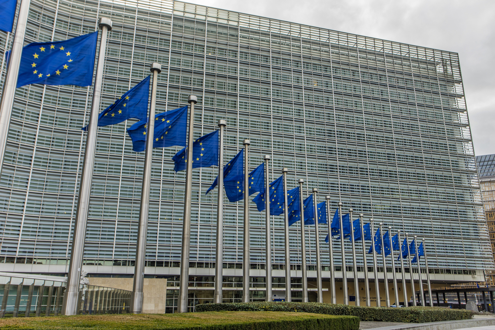 Raport privind statul de drept: CE critică în continuare sistemul judiciar din România, nivelul de corupție din sistemul public și libertatea și independența presei din țară