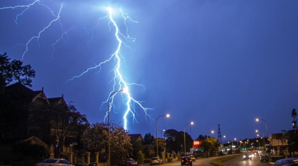 Cod galben de instabilitate atmosferică accentuată în 31 de judeţe, duminică : Europa FM