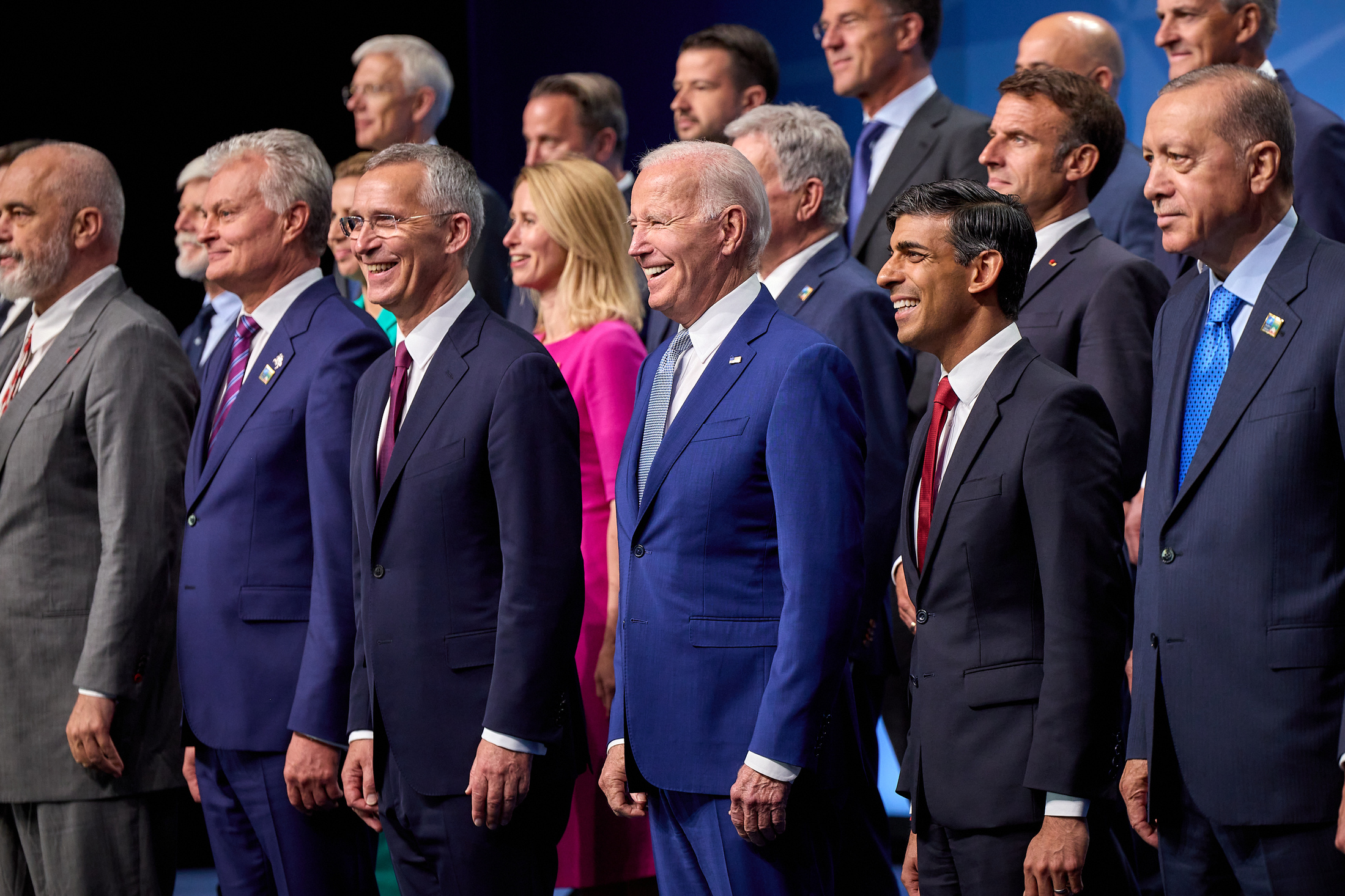 Concluziile Summitului NATO de la Vilnius: Amplu pachet de securitate pentru Ucraina și planuri de apărare colectivă care oferă cel mai înalt grad de securitate membrilor Alianței, inclusiv României