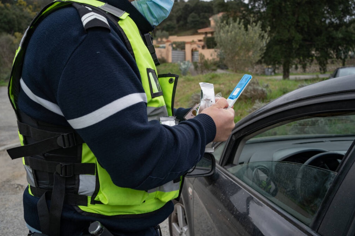 Apar dependențe fizice și mentale din prima secundă în care drogurile intră în sistem