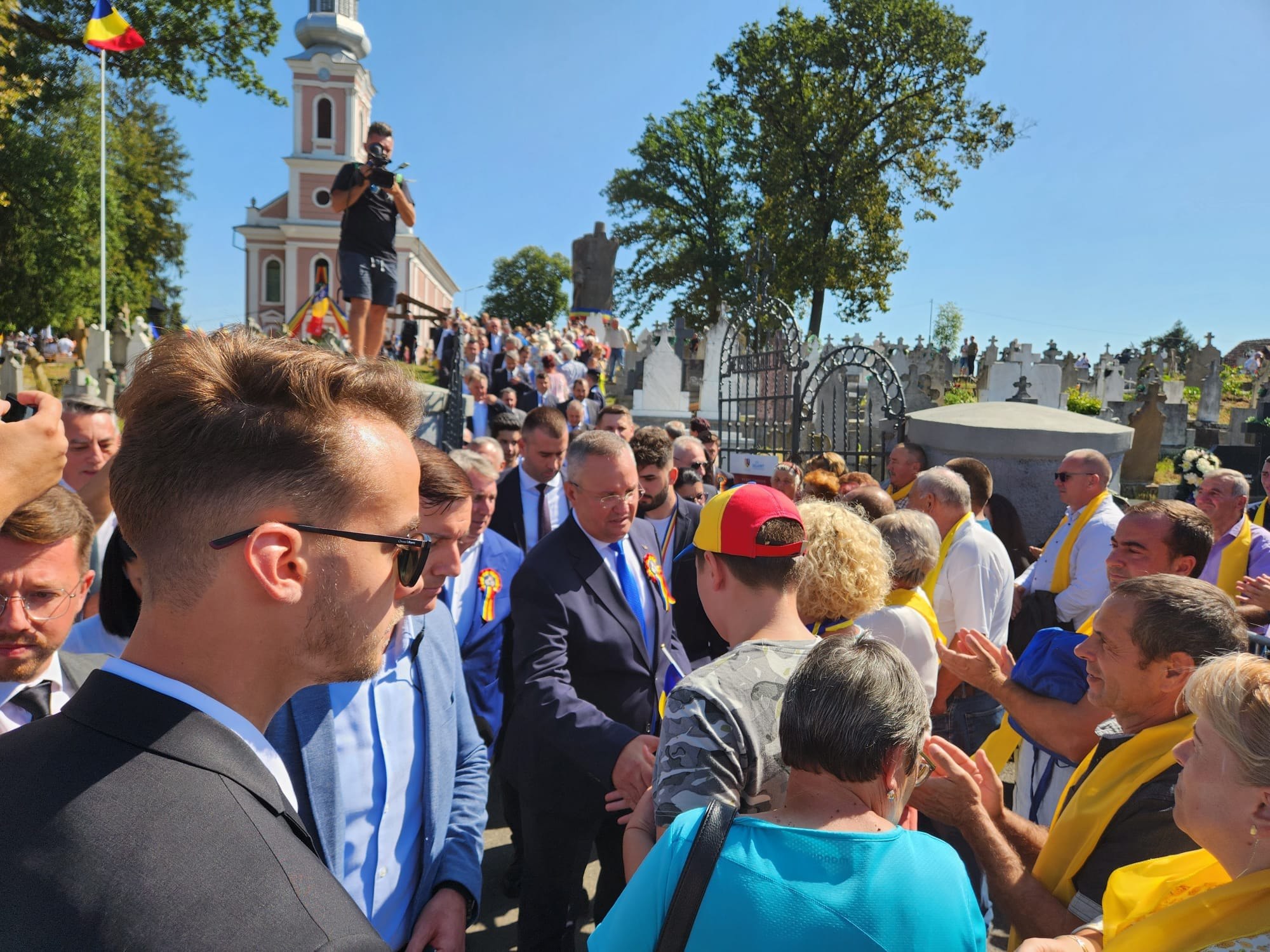 Ciucă: Avem nevoie de un proiect de țară. România traversează o perioadă în care ura, judecata pripită și invidia otrăvesc