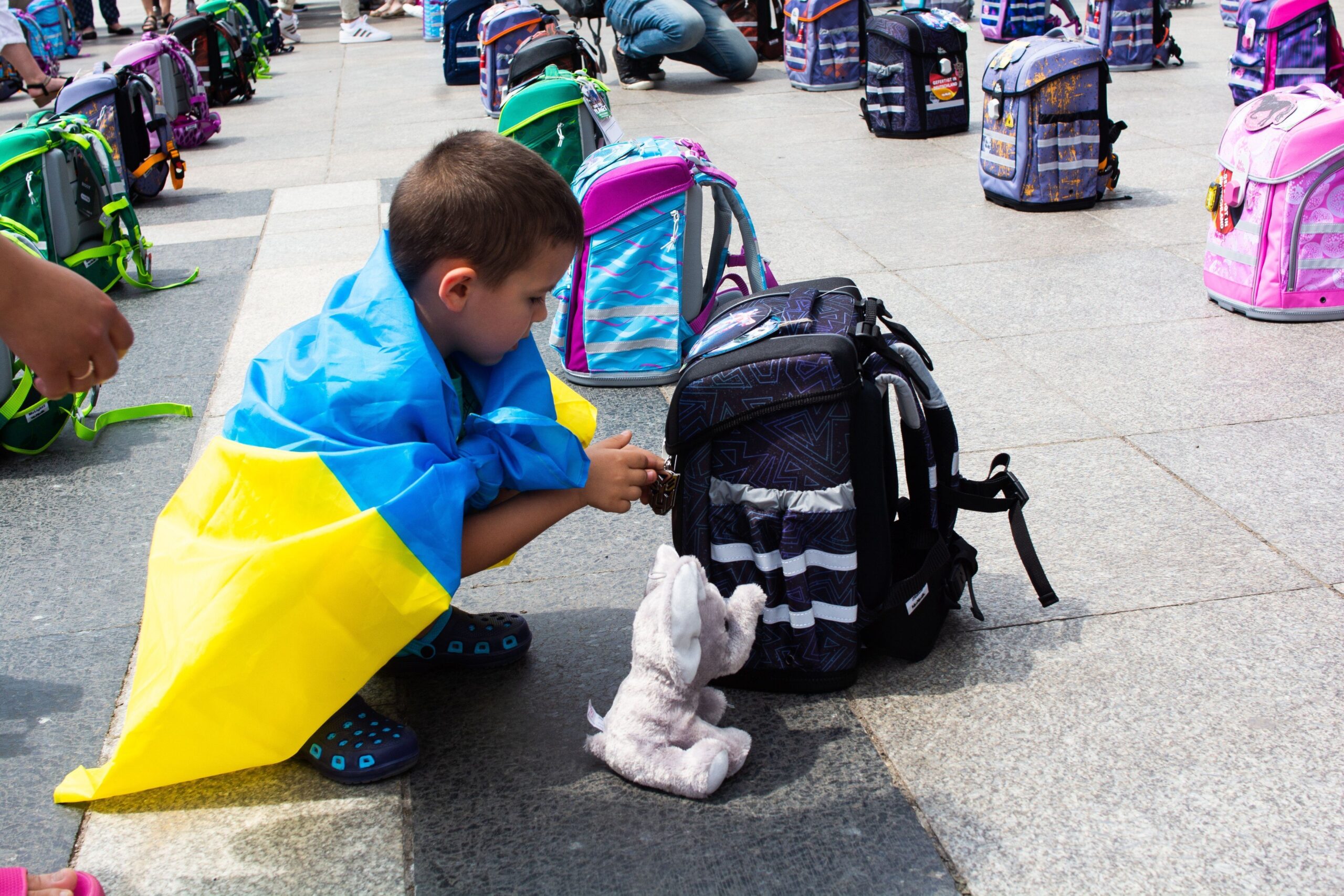 Rusia, acuzată că încearcă să înlocuiască identitatea ucraineană a peste un milion de copii ucraineni