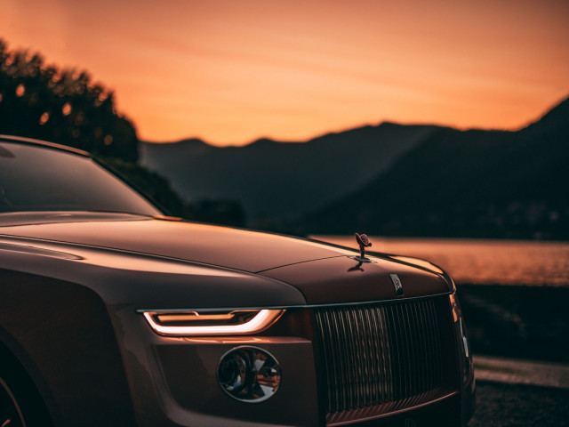 Un fotbalist și-a cumpărat cea mai scumpă mașină din lume. Cum arată și cât poate să coste