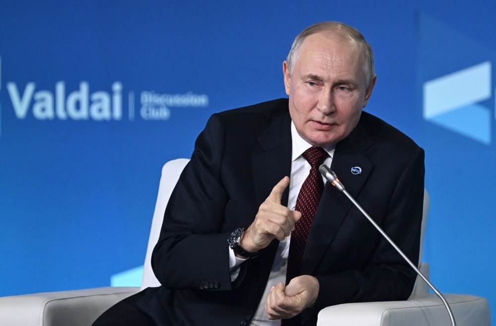 Putin susține că au fost găsite bucați de grenade în trupurile victimelor accidentului aviatic în care a murit Prigojin