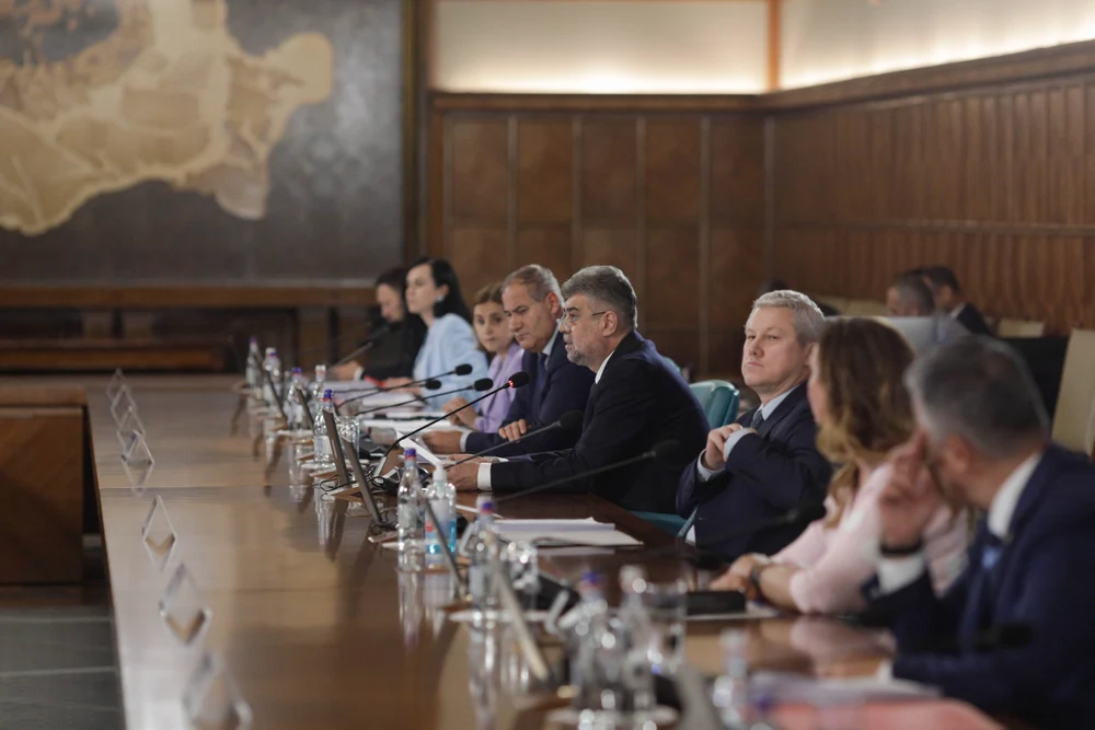 Guvernul a aprobat suplimentarea bugetelor pentru mai multe ministere