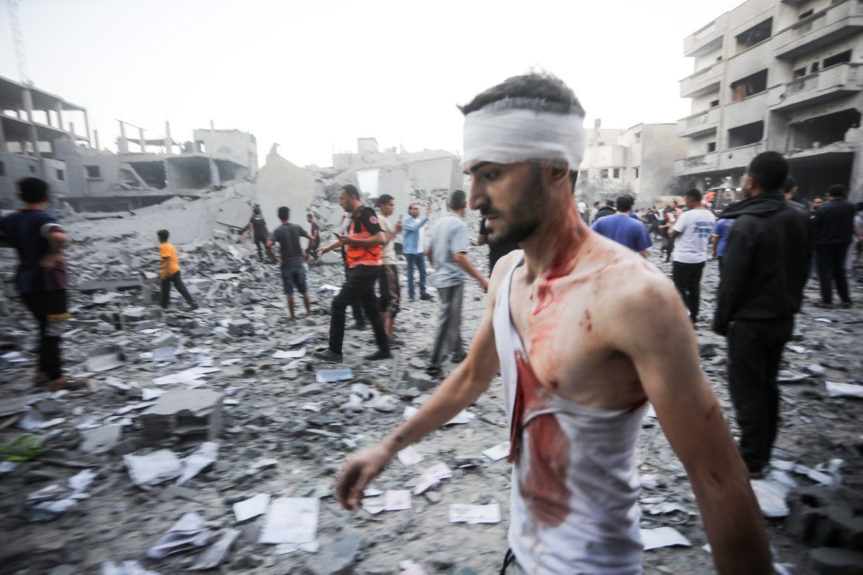 Zeci de mii de civili din Gaza au fugit în sudul Fâșiei. Premierul Netanyahu exclude orice încetare a focului până la eliberarea ostaticilor