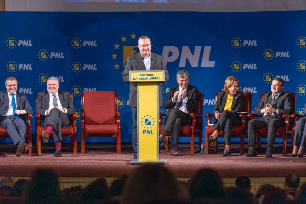 PNL vrea ca 30% din locurile pe listele de la alegeri să fie ocupate de femei. Ciucă: „O reprezentare mai bună a doamnelor înseamnă politici mai bune”
