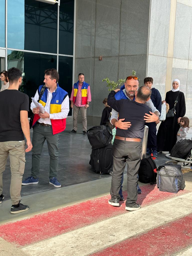 Un avion militar al MApN, trimis în Egipt pentru a prelua un grup de români evacuați din Gaza, s-a defectat : Europa FM