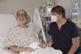 A doua persoană care a primit un transplant cu inimă de porc a murit la șase săptămâni după procedură