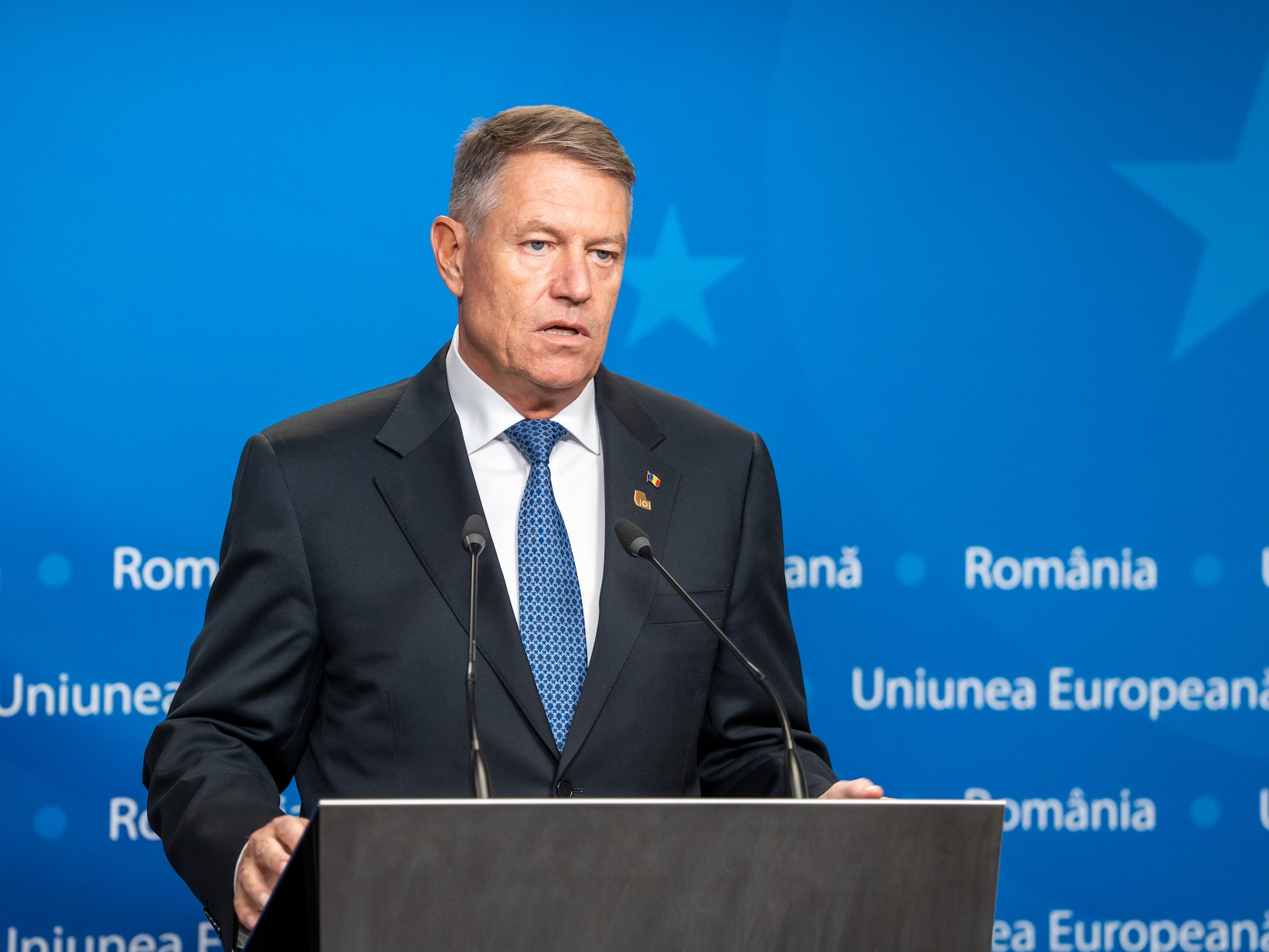 Iohannis: Trebuie să intensificăm şi să urgentăm eforturile coordonate la nivel european pe palierul de sprijin militar pentru Ucraina