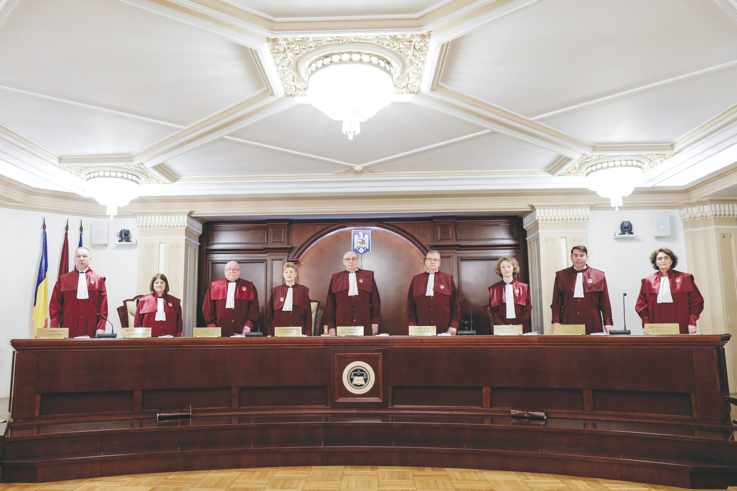 Motivare. Cum explică magistrații CCR repunerea în plată a pensiilor speciale ale parlamentarilor. Rămâne o ușă deschisă pentru noi beneficiari