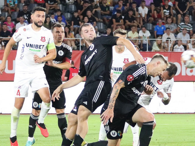 Live Video&Text | U Cluj