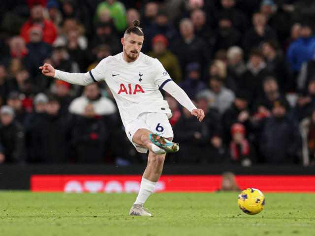 La 24 de ore de la debutul la Tottenham, Radu Drăgușin a oferit prima reacție