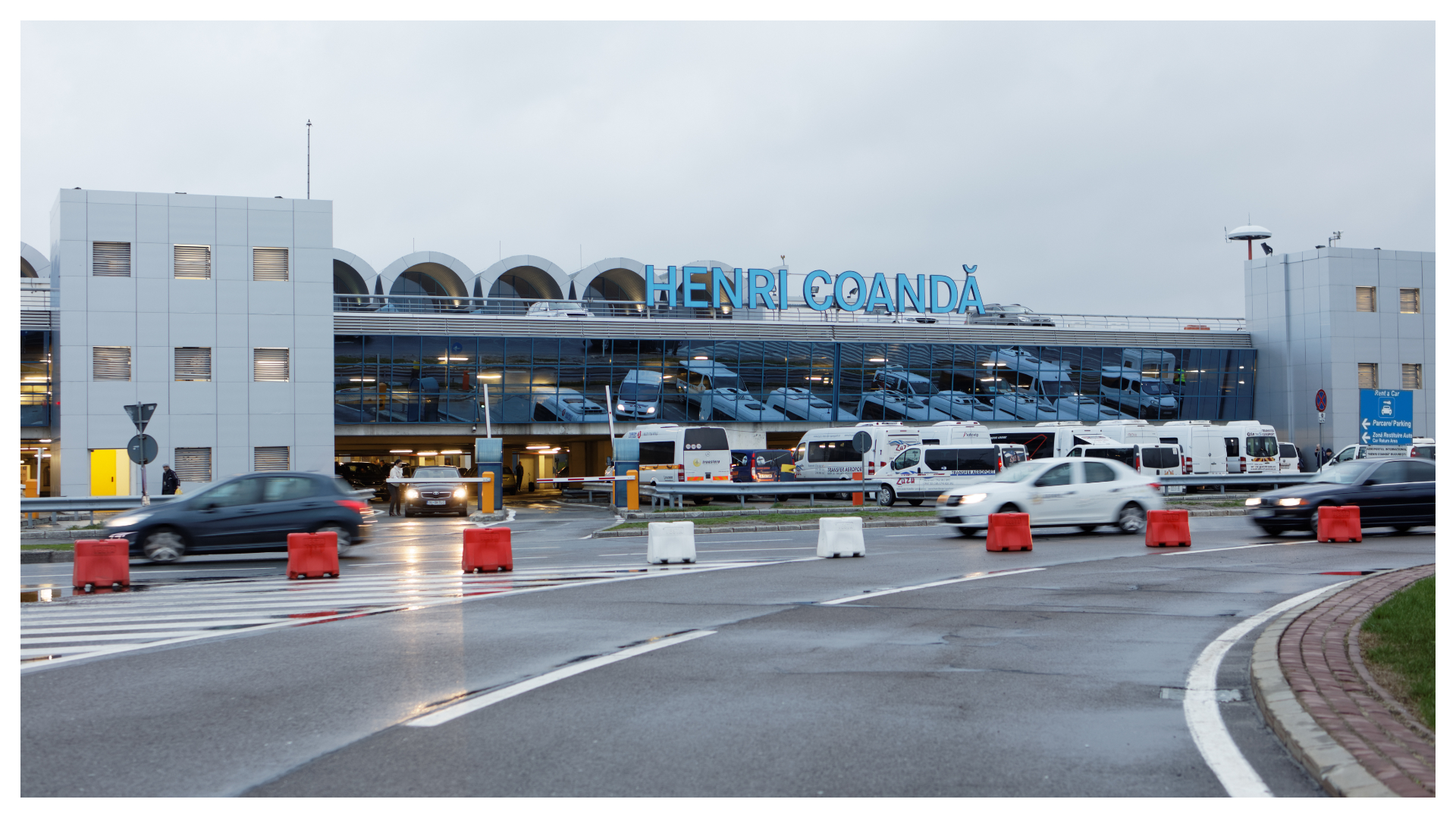 Sindicatul aeroportuar „Henri Coandă”, protest în fața Ministerului Finanțelor. Sindicaliștii reclamă: „Nu mai avem dreptul la sporuri, nu mai avem dreptul la anumite prime”