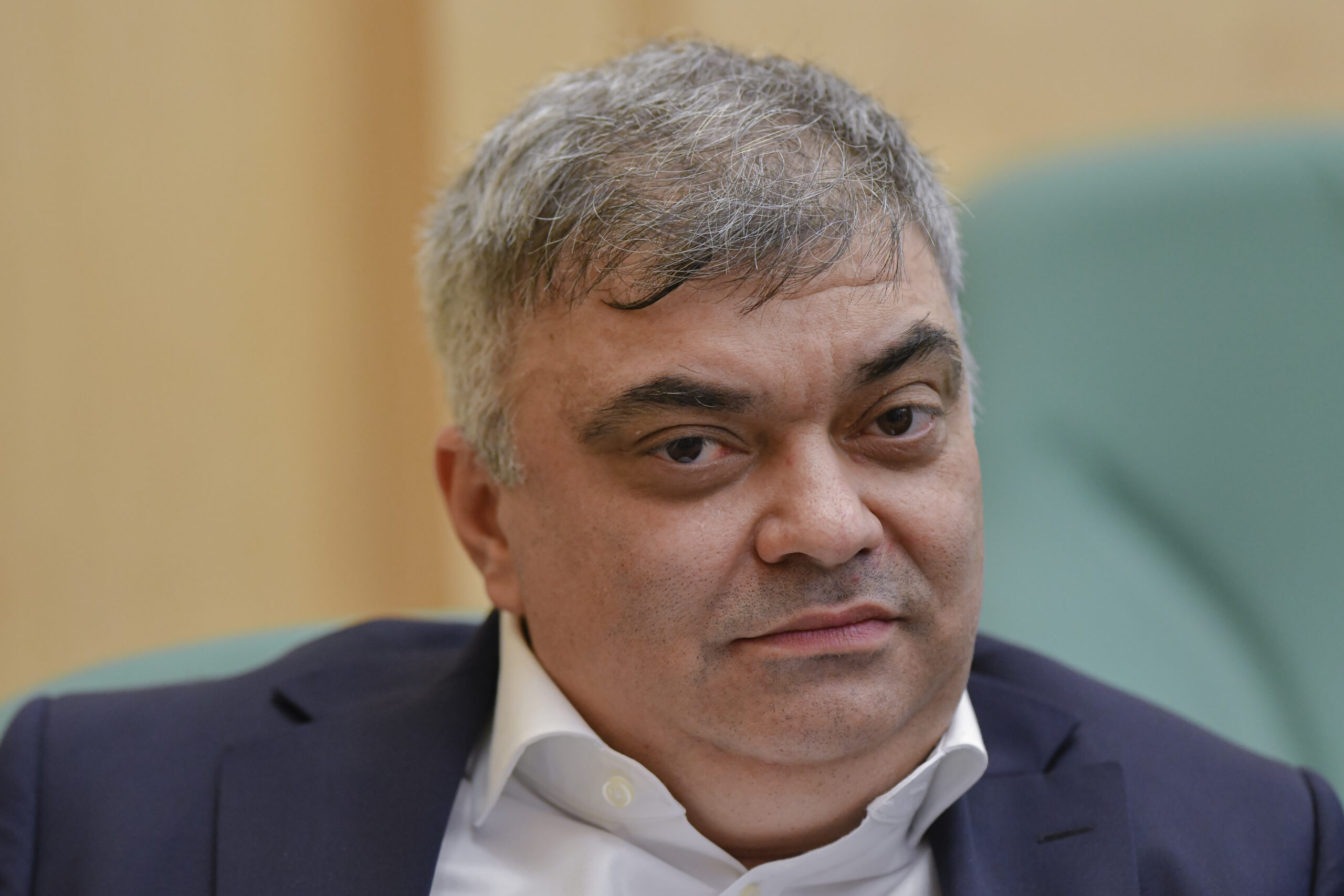 Cât câștigă șefii de spitale?