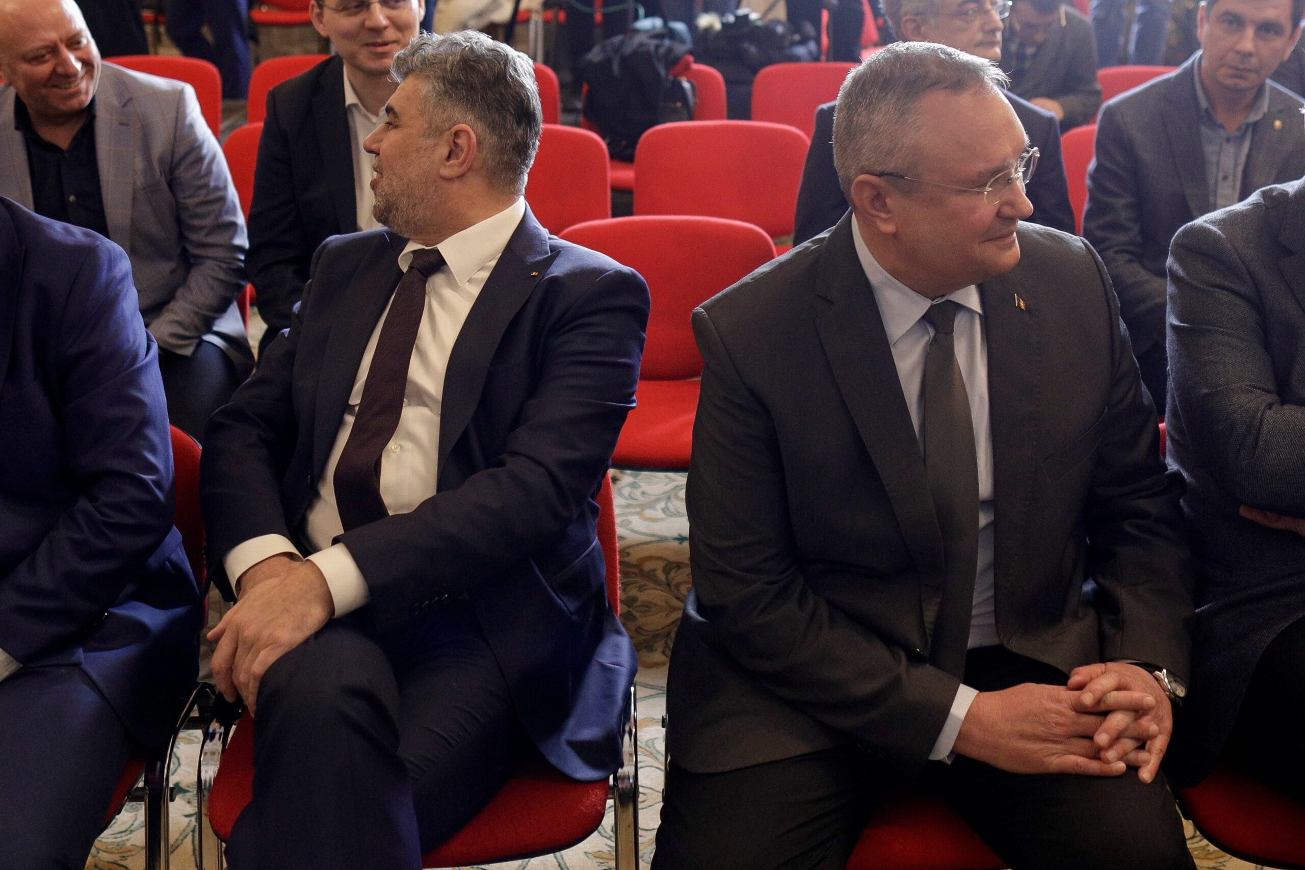 Cât de relevantă e decizia CCR care a declarat neconstituțional traseismul primarilor