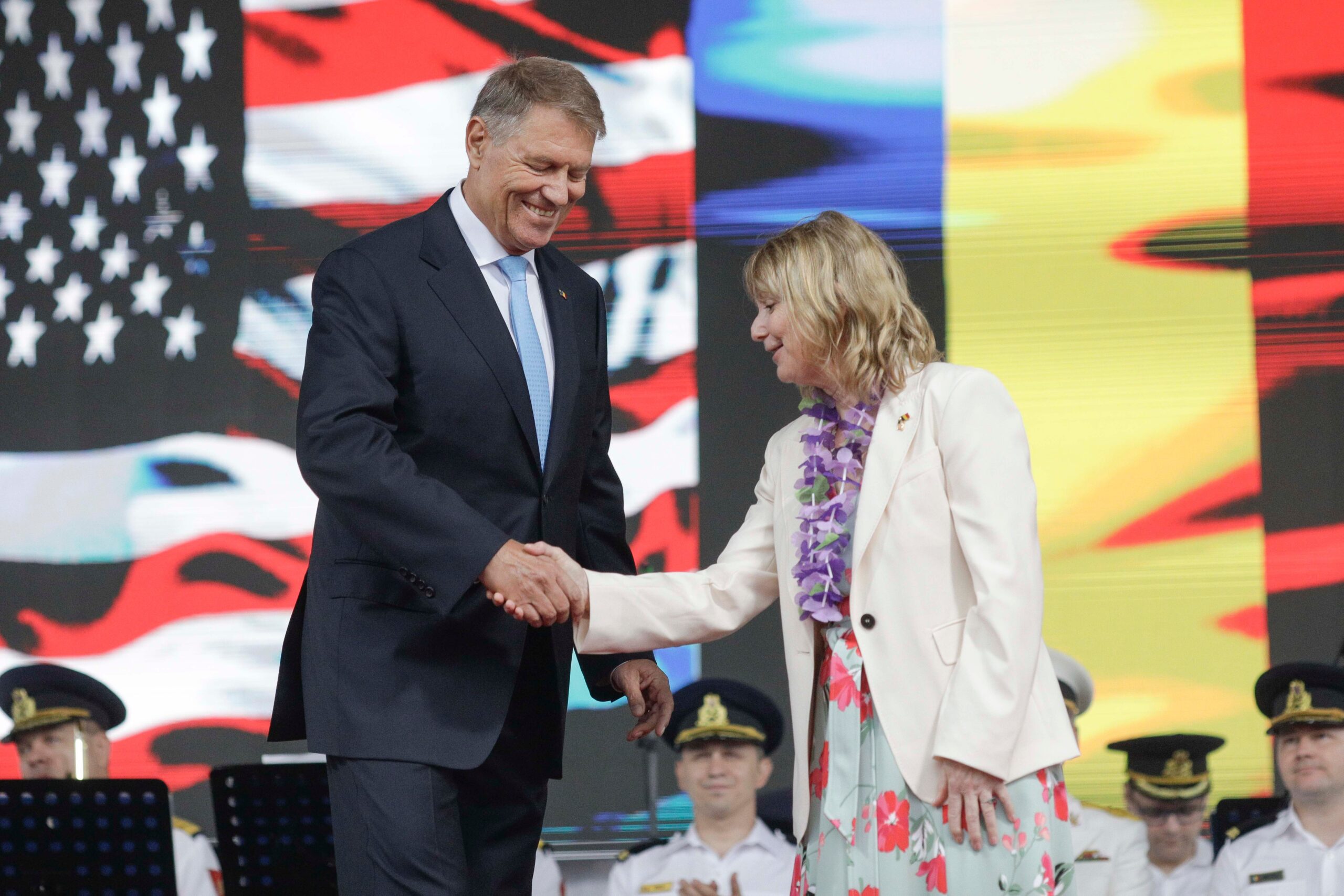 Ce spune ambasadoarea SUA despre candidatura lui Iohannis la NATO