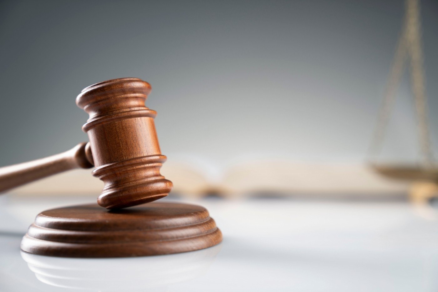 Un tribunal american este de partea Mexicului în procesul său împotriva magazinelor de arme din Arizona