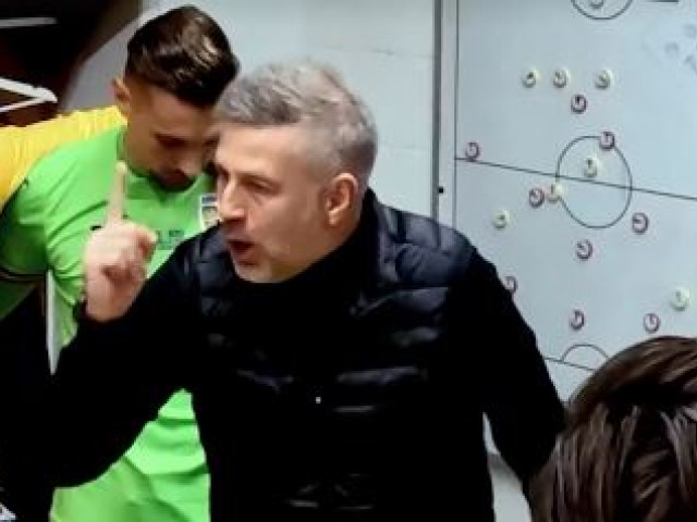 Au apărut imaginile! Cuvintele spuse de Edi Iordănescu în vestiarul României