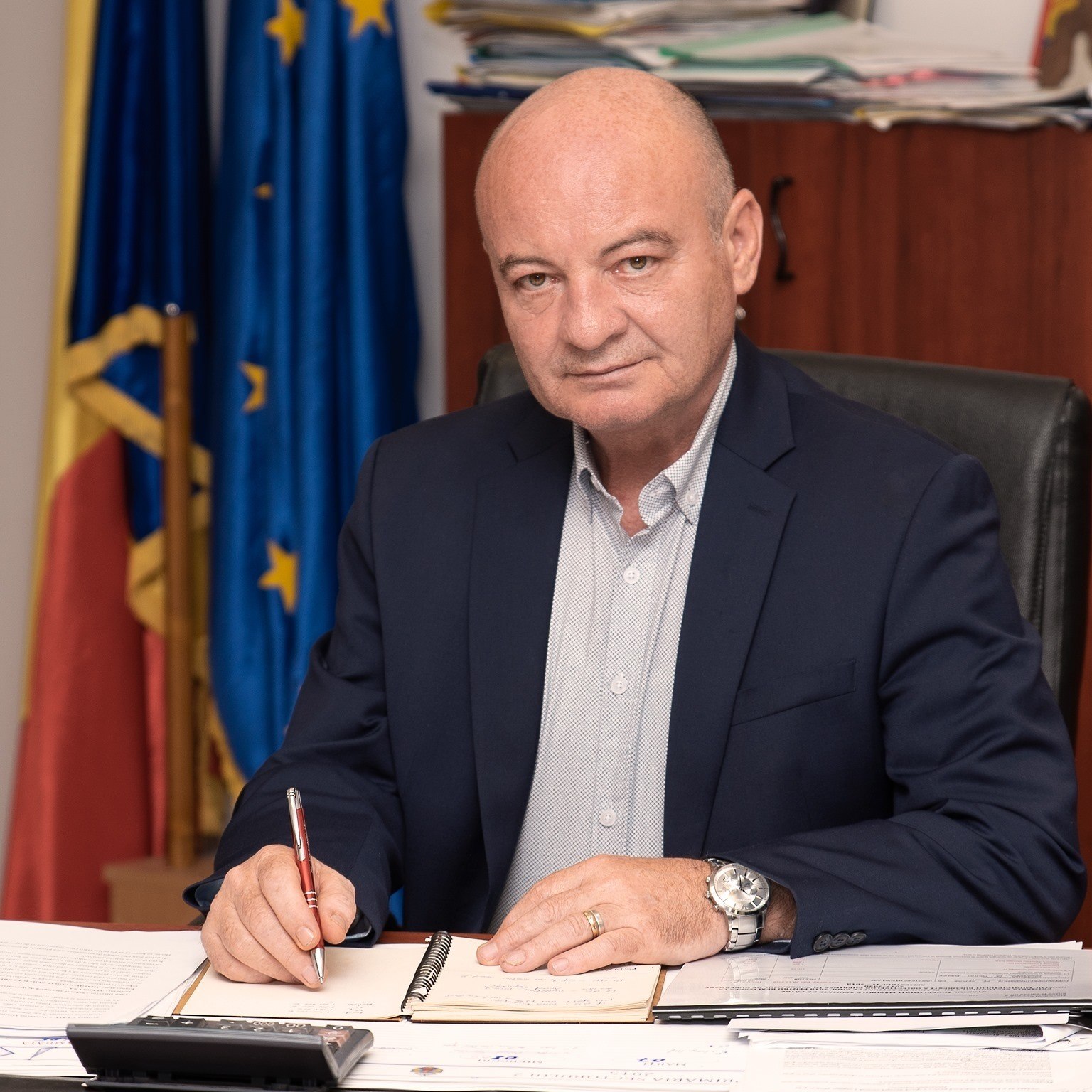 Mugur-Mihai Toader, numit noul prefect al Capitalei. Alți 13 prefecţi şi 11 subprefecţi, eliberați din funcţii