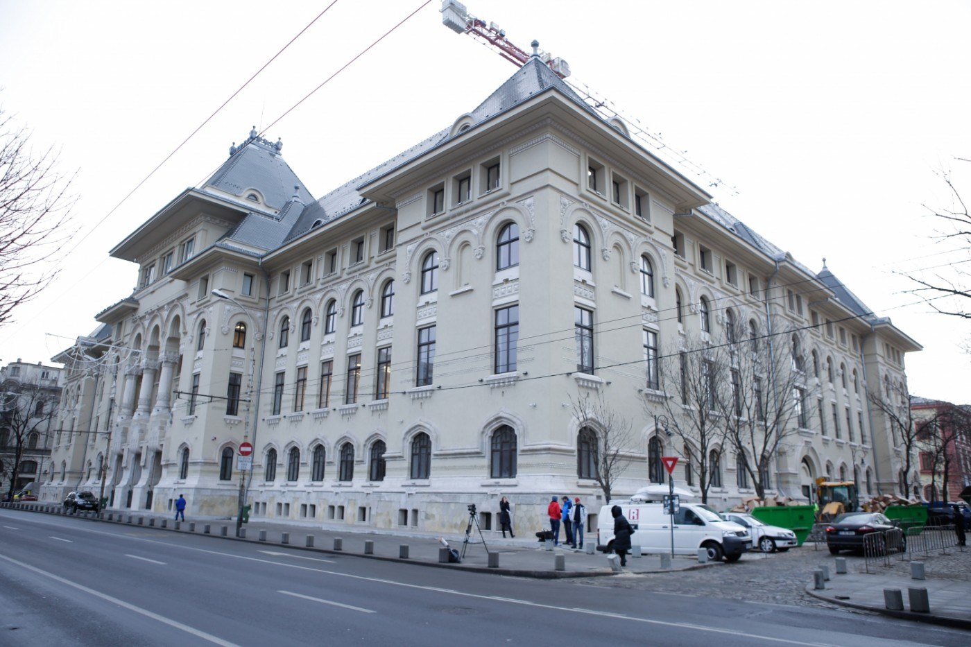 Cine ar putea înclina balanța în alegerile pentru Primǎria Capitalei