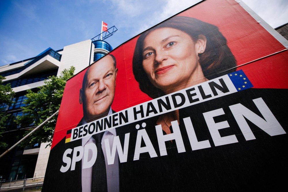 De ce se confruntă politicienii germani cu creşterea violenţelor. Mărturii cu privire la atacuri