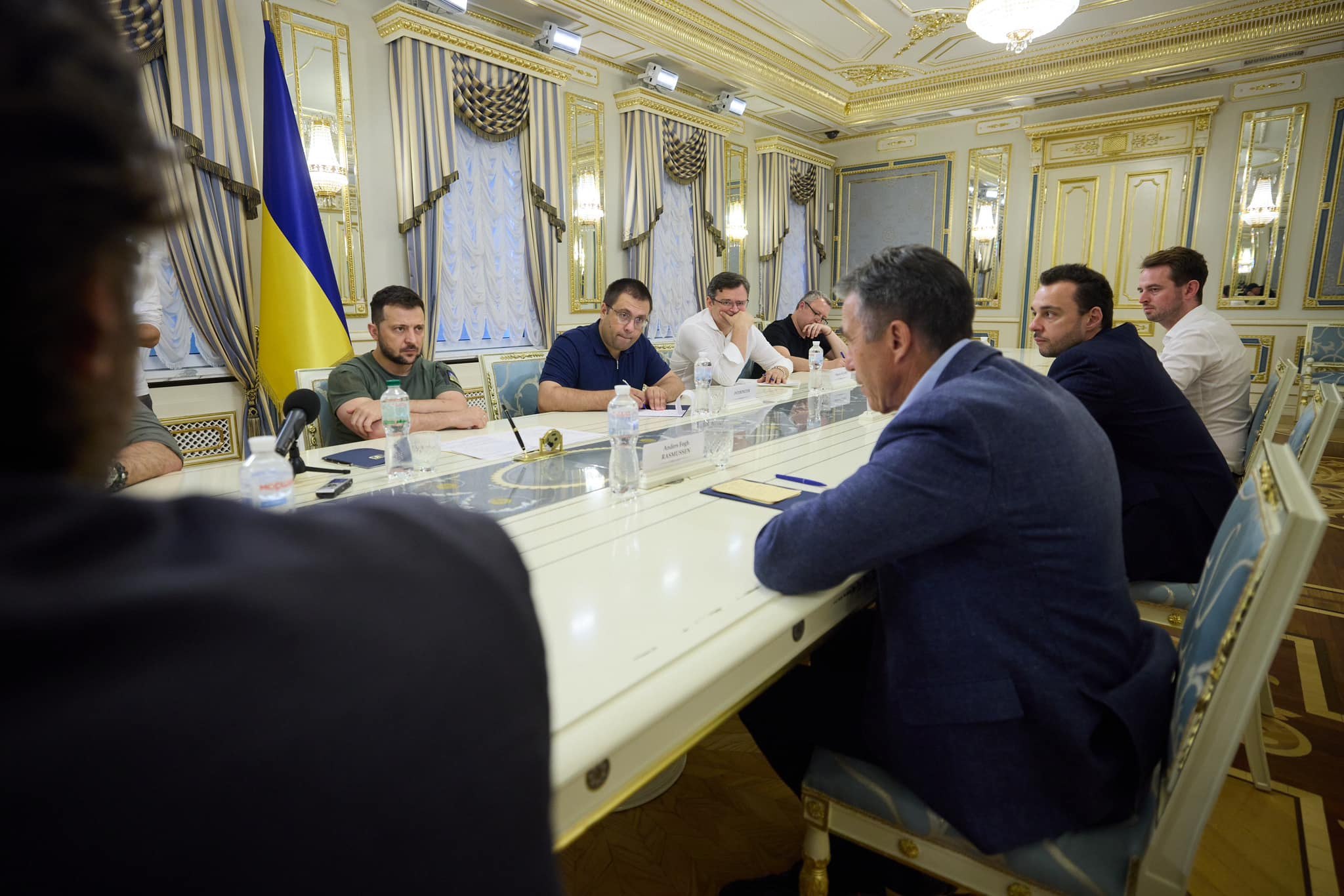 Expert în geopolitică: „Dacă nu invităm Ucraina în NATO cât mai repede, Putin va spune că suntem lași și fricoși” EXCLUSIV