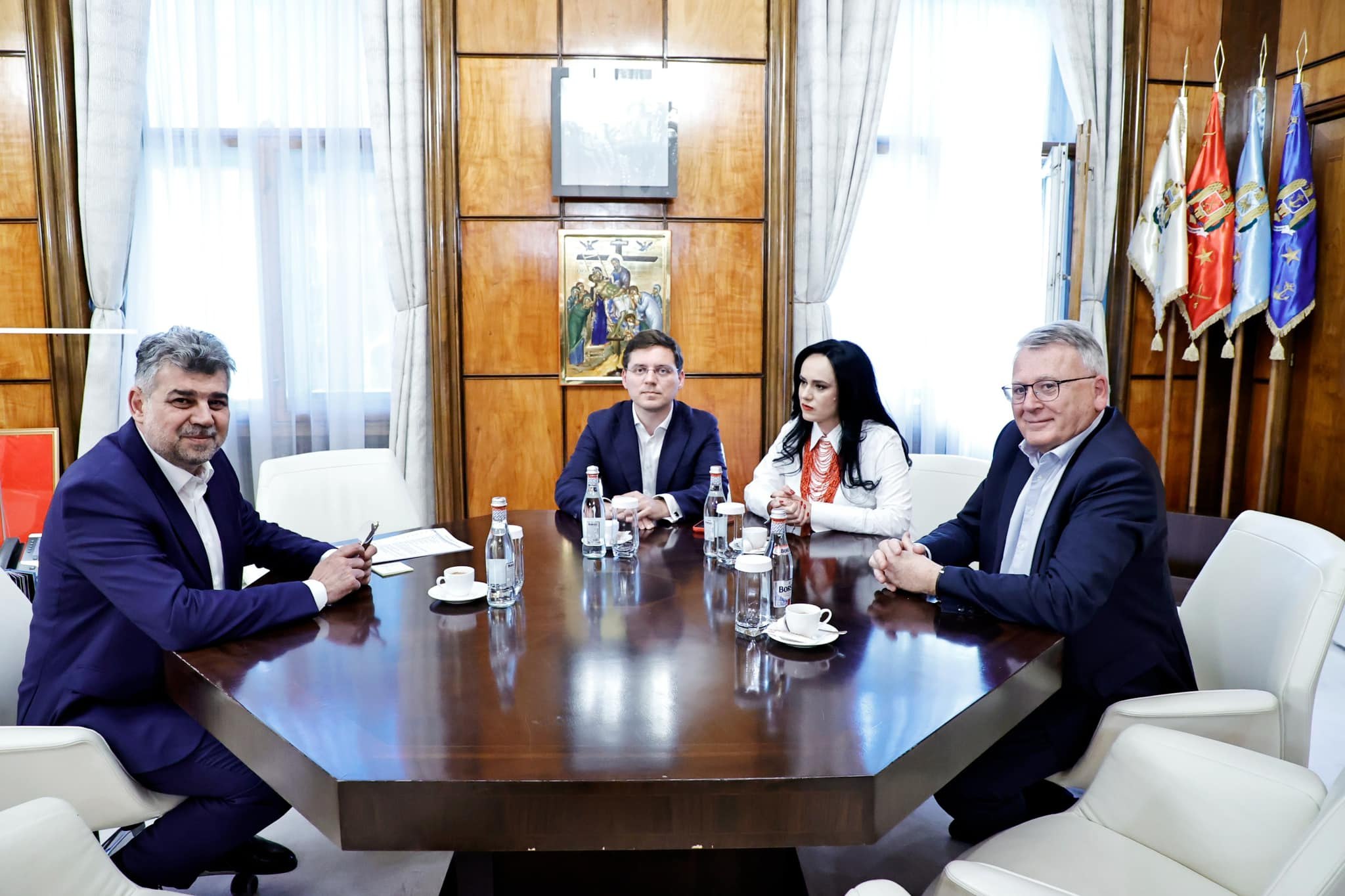 Ciolacu, discuții privind noua lege a pensiilor și salariul minim cu comisarul european pentru Muncă