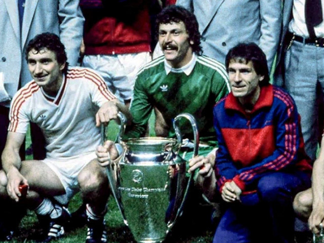 Mesajul postat de FCSB în ziua în care se împlinesc 38 de ani de când Steaua a câștigat CCE! Marius Lăcătuș a reacționat