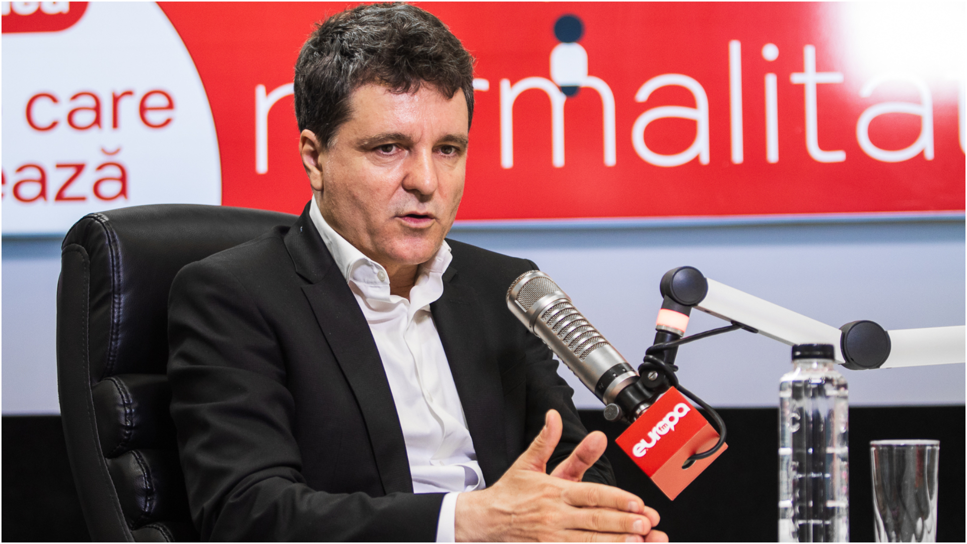 Nicușor Dan: Mulți vor vota cu mine ca fiind cel mai bine clasat candidat anti-PSD, astfel încât să nu iasă Cristian Popescu Piedone sau Gabriela Firea | LIVE TEXT