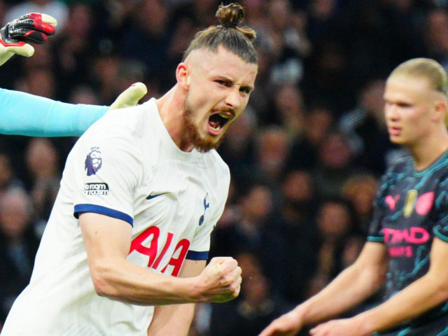 Nota primită de Radu Drăgușin, după ce a jucat peste 100 de minute cu Manchester City