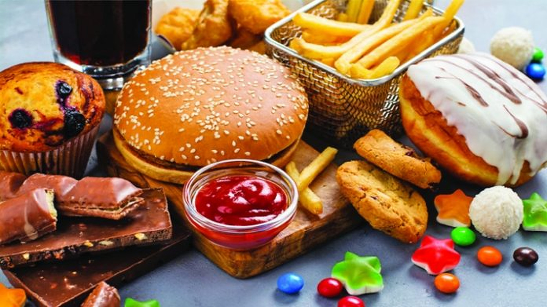 Europenii cred că alimentele ultra-procesate sunt nesănătoase